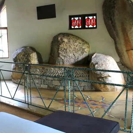 Lodge At The Ancient City Nyanda Exterior photo