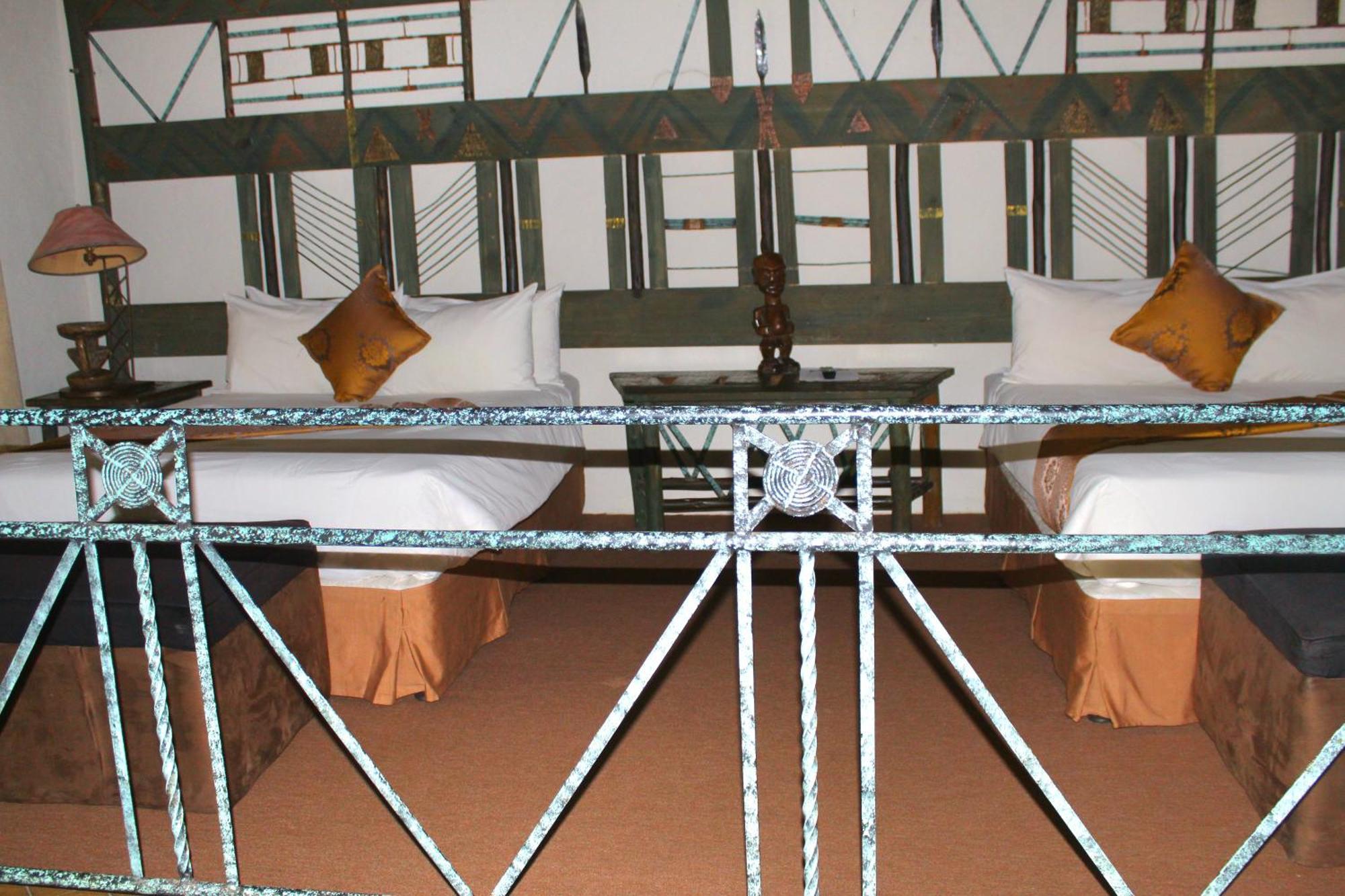 Lodge At The Ancient *